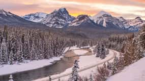 Banff Private Full-Day Tour Lake Louise, Gondola & more