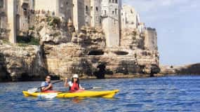 Polignano kayak tour + swimming stop in cave