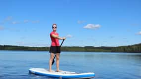 Jyväskylä: Stand-Up Paddleboard Rental on Lake Jyväsjärvi