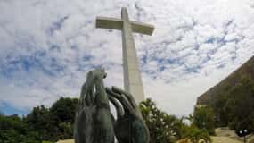 -Acapulco: 4Hrs City Tour w/Peace Chapel and Mural of Diego
