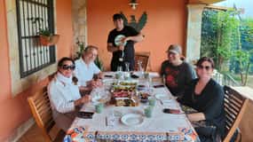 Agrigento: Wine tasting and walk in the vineyards.