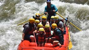 Cañon City: Family Float Rafting FREE Lunch, Photo & Wetsuit