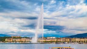 Geneva Old Town Private Tour with Lake Genova Cruise Tickets