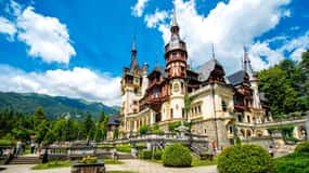 Recorregut en autobús pels 3 castells: Castells de Peleș, "Dimecres" i Dràcula