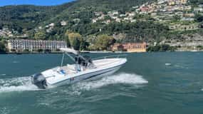 Self Drive Boat Lake Como (7pax): be a Captain, no License!