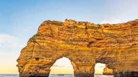 From Armação de Pêra: Sunset Boat Tour to Benagil Cave