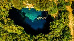 Argostoli: Shore Excursion to Caves with Local Wine Tasting
