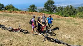 From the sea to the Apuan Alps:EBike Tour on Mount Folgorito