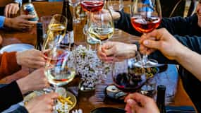 Queenstown: The Original Wine Tour with Wine Tasting
