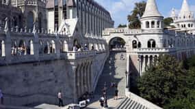 Budapeste: Excursão a pé ao Castelo de Buda e espetáculo de música folclórica