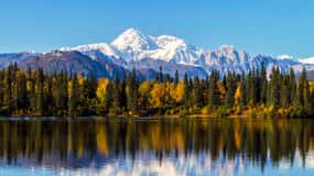Denali State Park: Guided Byers Lake Kayaking Tour
