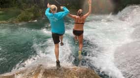 De Falmouth: Tour combinado de Blue Hole e River Tubing