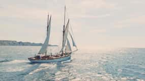 Marselha: passeio de barco na tarde de primavera