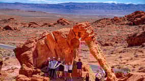 From Las Vegas: Valley of Fire State Park Guided Day Tour