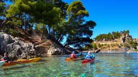 Sea Kayak Parga: Parga: Rannikkoseikkailu ja saariston tutkiminen
