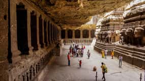 Ajanta & Ellora : Excursão de um dia a partir de Mumbai com ingressos de avião