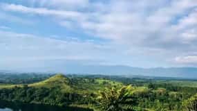 Fort Portal: Crater Lakes and Mahoma Waterfalls Day Tour