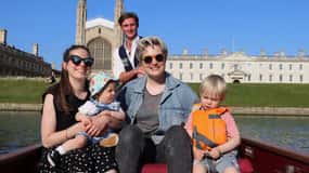 Cambridge: Shared Chauffeured Punting Tour