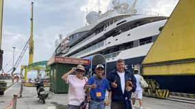 Port de Chan May/Port de Tien Sa vers le pont d'or et les collines de Ba Na