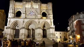Madrid: Excursión de un día a Cuenca, Casas Colgadas y Catedral
