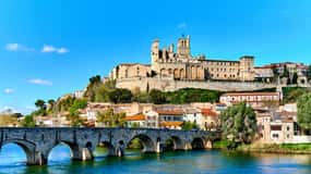 Béziers: Express Walk with a Local