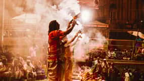 Varanasi & Sarnath Full-Day Guided Tour by Car