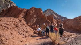 San Pedro de Atacama: Rainbow Valley and Petroglyphs Tour
