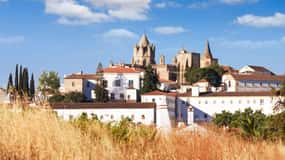 Private Unforgetable Full Day Tour in Évora