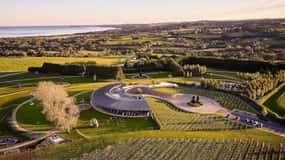 Private Tour: Mornington Peninsula Wine, Beer & Hotsprings