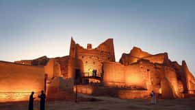 Stadtführung von Diryah nach Al Masmak & Souk Tour mit Abendessen