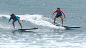 LEÇON DE SURF À ULUWATU POUR TOUS LES NIVEAUX