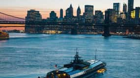NYC: City Cruises Lyxig brunch-, lunch- eller middagskryssning