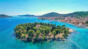Zadar: 3 sziget gyorscsónak-túra italokkal és búvárkodással