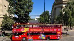 City Sightseeing Praha HOHO-buss, slottstur + elvecruise