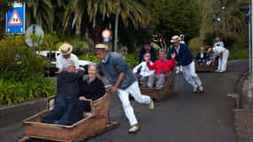 Madeira: Tobogã no Monte + Passeio de Tuk-Tuk pela Cidade Velha com MadTuk