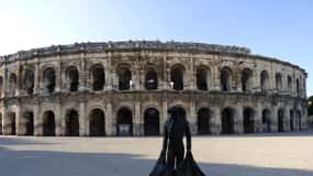 Nîmes: Private Guided Walking Tour