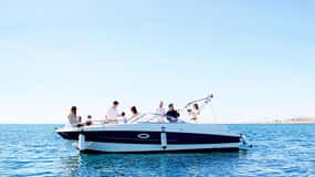 Puerto Banús: crucero en barco Floky con snorkel y paddle SUP