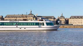 Bordeaux: Guided River Cruise