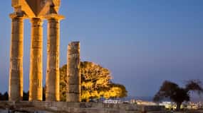 Rhodes: Guided Rhodes City By Night with Live Music & Dinner