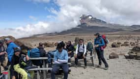 Kilimanjaro Trekking: 9 dias Rota do Circuito do Norte