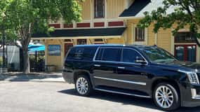 Paso Robles: Customizable Wine and Beer Tour with Transport