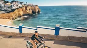 Ferragudo and Carvoeiro: Private e-Bike Tour