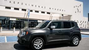 Mykonos: Airport and Port Transfer Service - Jeep Renegade