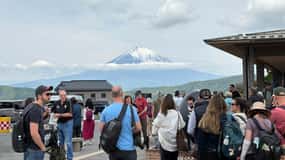 Tokyo: Private Mt. Fuji & Hakone Tour with Shopping Stop