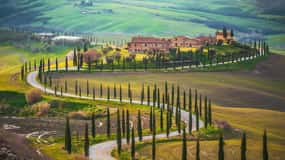 From Rome: Private Day-Tour of Tuscany
