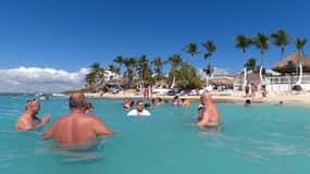 From Punta Cana or Bayahibe: Catalina Island with Snorkeling