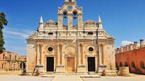 Rethymno: Escursione di mezza giornata alla Grotta di Melidoni e al Monastero di Arkadi