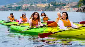 Sorrento: Guidet kajaktur med paddleboarding