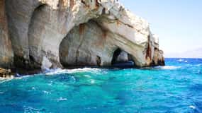 Zakynthos: Xigia, Navagio Shipwreck and Blue Caves Boat Tour