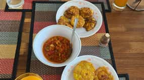 Bogotá: Colombian Cooking Class with Market Visit